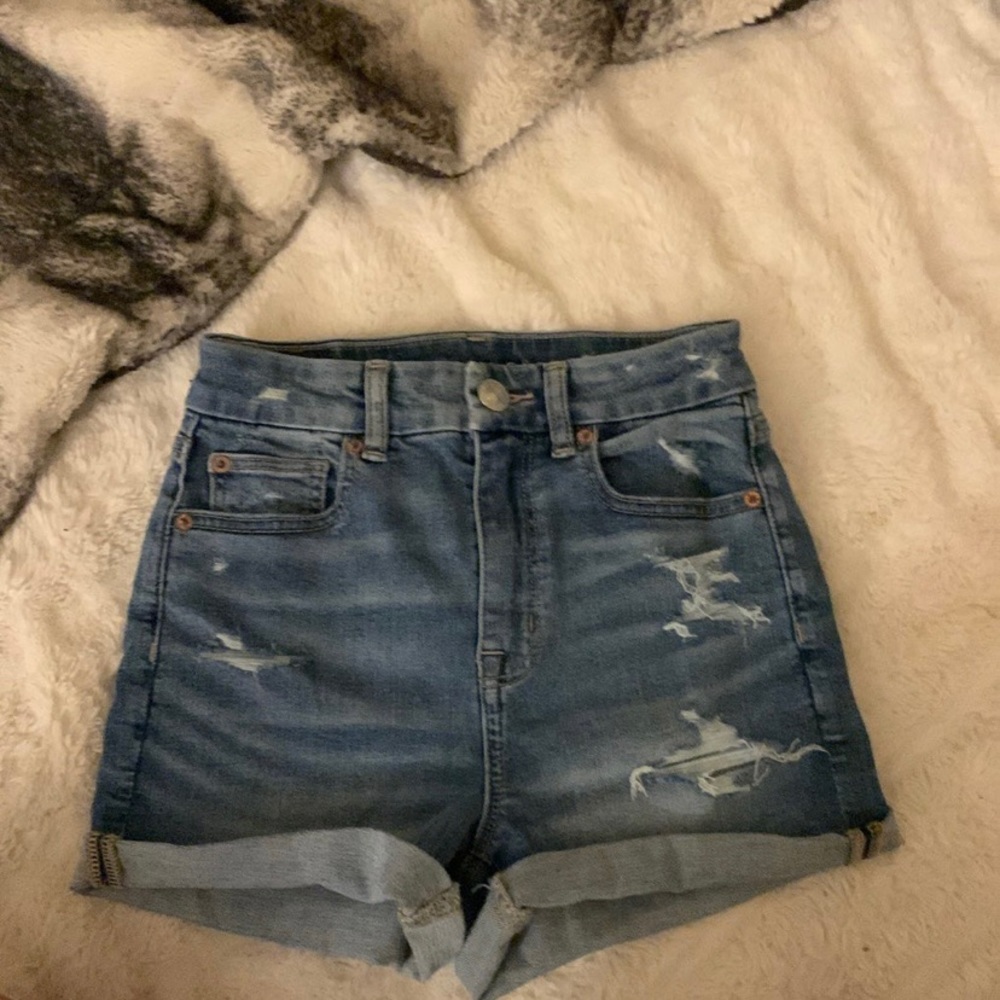 fits like a glove with stretchy material
